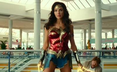 "Чудо-женщина" испугалась угроз: Галь Гадот не поехала на кинофестиваль Венеции