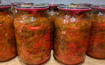 Кто не любит спаржевую фасоль — тот просто не пробовал эту заготовку: в таком виде от этого угощения домашних будет не оттащить