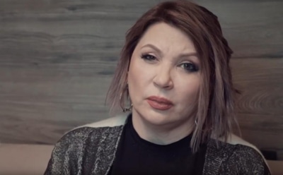 "Умерла часть мозга": солистка "Город 312" Ая пережила обширный инсульт и рассказала Малахову о борьбе за жизнь