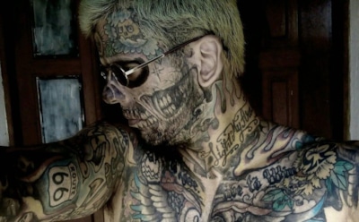 «Боль втрое сильнее»: самый «забитый» бразилец Лиандро де Соуза избавился от 170 татуировок