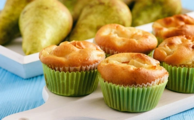 Эти грушевые маффины с орехами идеальны для уютного чаепития — а дети отказываются идти в школу без них на завтрак