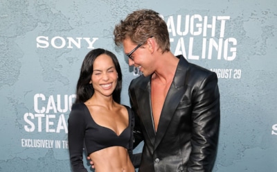 Мечется между красотками: Остина Батлера заподозрили в романе с Эмили Ратаковски после слухов про Зои Кравиц