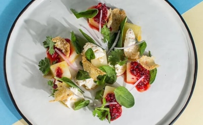 Делюсь своей осенней хитростью: из дыни и лука получается закуска, которая сводит гостей с ума