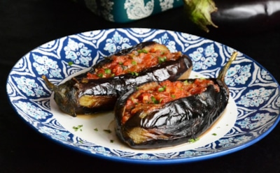 На зиму готовлю необычное ассорти с баклажанами и травами: этот восточный деликатес ошеломляет с первой ложки