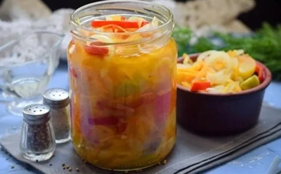 Зеленые помидоры плюс овощи — раскрываю рецепт осеннего салата для аппетитных зимних вечеров