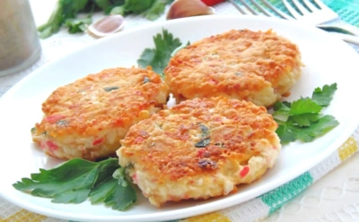 Золотистая корочка и морской вкус — и гости счастливы: делюсь моим любимым рецептом нежных котлет из неожиданных ингредиентов
