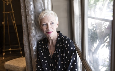 Энни Леннокс из Eurythmics отказалась принимать лекарства от психического расстройства