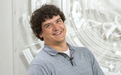 Убили за карточный долг: муж Насти Ивлеевой отсудил у мамы наследство погибшего брата