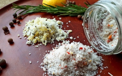 Отказ от соли — риск для здоровья: россиянам рассказали, какую опасность скрывает бессолевая диета