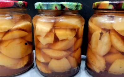 Попробуете раз — и забудете про другие закуски: эти яблоки быстро станут вашим фирменным дополнением к мясным блюдам и не только