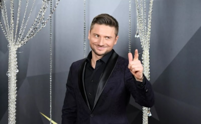 Сергей Лазарев оправдался за поцелуй с замужней Лерой Кудрявцевой