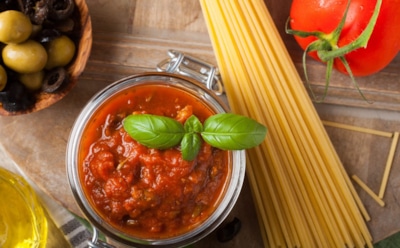 Семья давно забыла про кетчуп: ложка этого чудо-соуса превращает макароны в праздник