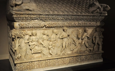 Сокровища римской эпохи: в Албании нашли монументальную гробницу элиты с древними артефактами