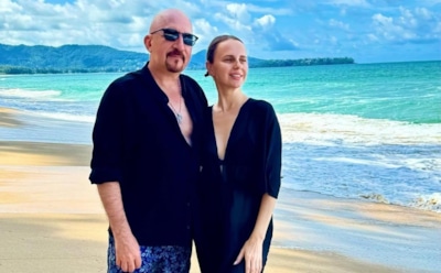 Потерявший жену певец Жека представил новую возлюбленную