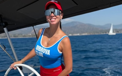 "Это опасный спорт": Полина Диброва пострадала на парусной регате в Турции