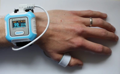 Офисная болезнь: главный риск тех, кто мало двигается — и это не еда