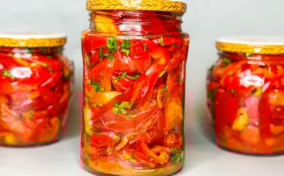 Этот перец острый, но мягкий: закатываю по-корейски и угощаю даже тех, кто боится чили