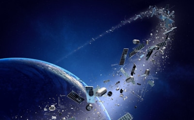 Космос без мусора: ученые создали пушку для чистки орбиты Земли от обломков