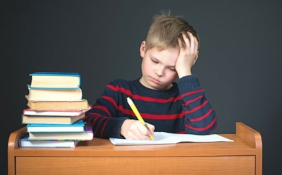Когда школа ломает психику: советы экспертов, как уберечь ребенка от выгорания