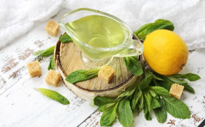 Домашний мятный сироп обожают все в доме: с его ароматом любое утро добрее, а выпечка лучше