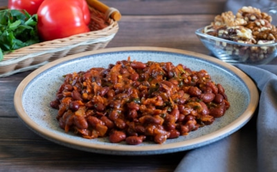 Открываешь банку — и переносишься в Кавказские горы: это лобио собирает за столом самых близких