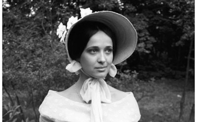 Роман с Высоцким и три мужа: о личной жизни актрисы Ирины Печерниковой