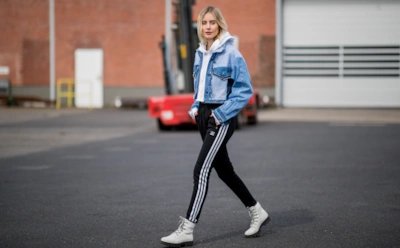 Комфорт, энергия и ровная спина: зачем носить спортивную одежду в повседневной жизни