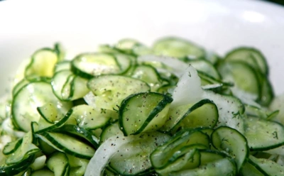 Огурцы хрустят по-летнему: с этой зимней закуской любое застолье проходит звонко