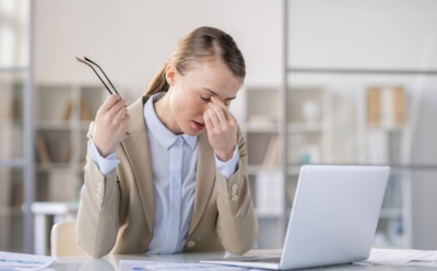 Одолели хроническая усталость и раздражение: почему без полноценного сна тело начинает «сыпаться»