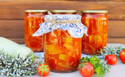 Закрутите пестрый «Глобус» на зиму: в этом салате каждый найдет что-то для себя