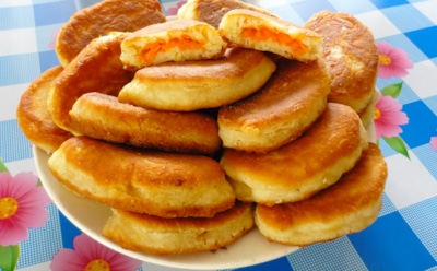 Пожарьте пирожки с тыквой: простой рецепт осеннего уюта с ароматом домашнего счастья