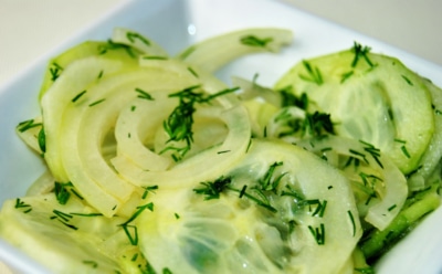 Идеальный гарнир в банке: эти маринованные кабачки точно стоит попробовать этой осенью