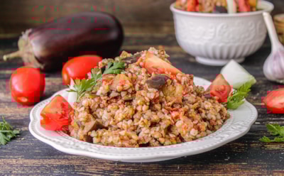 Забудьте про ужин на бегу: эта гречка с овощами не раз спасет зимой