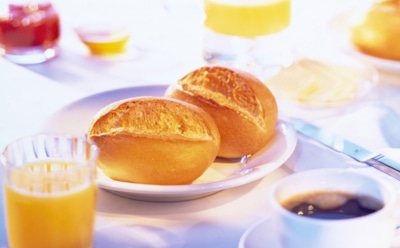 Когда утро начинается поздно: как сдвинутый завтрак отражает состояние здоровья