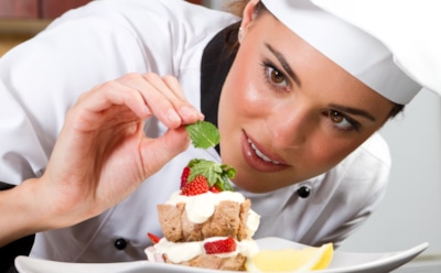 Тесто не липнет, пирог не оседает: секреты приготовления десертов от профессионалов