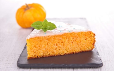Когда за окном холодно — выручает нежный тыквенный манник: с этим угощением уютно даже в мороз