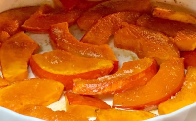 Осенняя нежность на противне: тыква в сахарной карамели — сладость, что согревает и радует вкусом