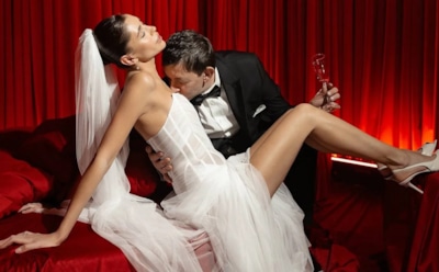 Миллиардер Василий Клюкин женился на 25-летней модели из Луганска