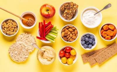 Антистресс на тарелке: диетолог раскрыла список перекусов, которые полезны и телу, и нервам