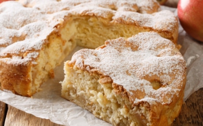 Секреты идеальной шарлотки: советы, которые сделают ваше угощение неподражаемым