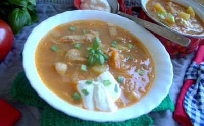 Когда хочется тепла и вкуса: рыбные щи с горбушей станут вашим главным блюдом осени