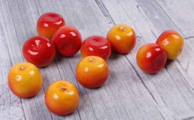 Яблоки, которые не теряют форму: рецепт ароматных ранеток в сиропе для уютных зимних вечеров