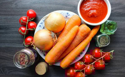 Спасение от зимнего однообразия: эта яркая заготовка украсит любое застолье