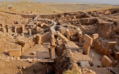 Древнее Стоунхенджа и пирамид: археологи нашли статую, спрятанную 12 тысяч лет назад