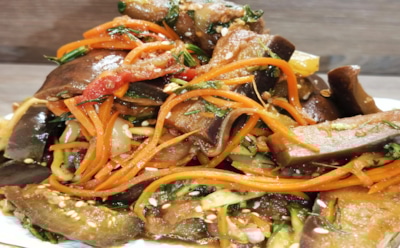 Овощи в азиатском стиле: этот рецепт превращает осенний урожай в пикантную закуску