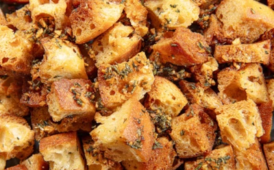 Обычный хлеб — в шедевр: домашние крутоны, после которых ресторанные покажутся резиновыми