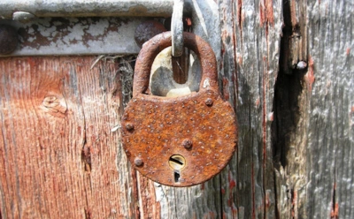 Аптечка против ржавчины: домашний лайфхак, который заставит металл блестеть без усилий