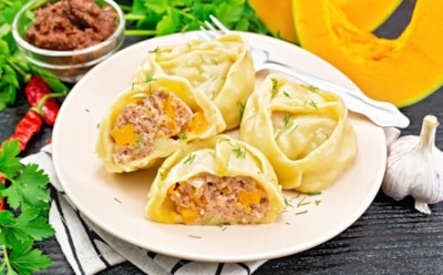 Когда мясо встречает сладость: эти узбекские манты с тыквой стоит попробовать каждому