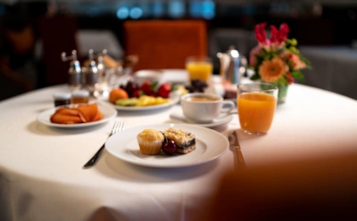 Никто не говорил вам это: ужин после 18:00 не так вреден, как кажется