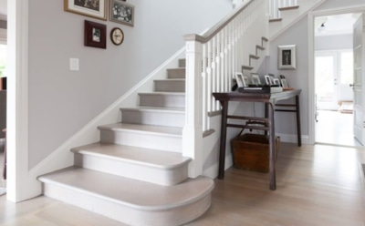 Глянец без риска: турецкие мастера придумали, как сделать лестницы безопасными и долговечными